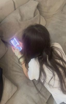 Bên kia màn hình là bao xa