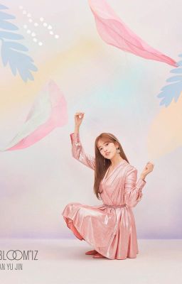 Bức ảnh của các thành viên IZONE trong album Bloomiz