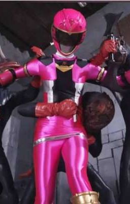 (CaoH) Siêu Nhân Hồng Và Bầy Quái Vật Dâm Dục 