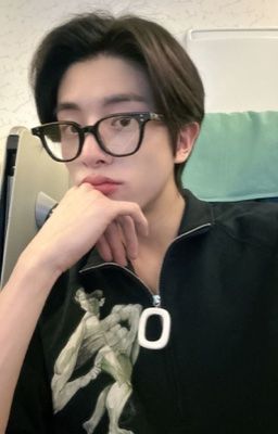 Hơn cả một người bạn