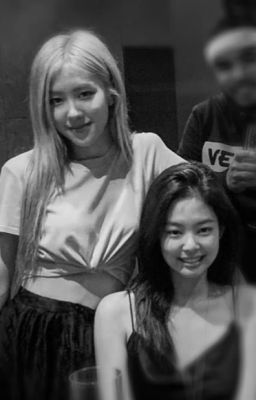 (JENROSÉ) THÁI TỬ PHI! JEN SAI RỒI A~