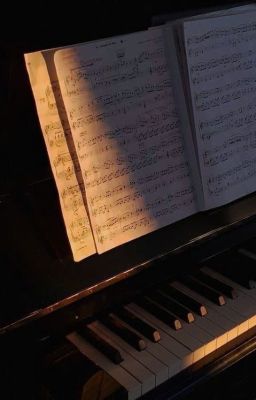 Khi bài hát chưa đủ, hãy để câu chuyện kể tiếp