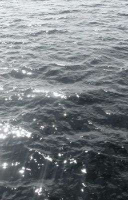 seankeon / biển xanh, cát trắng, nắng vàng, má đỏ