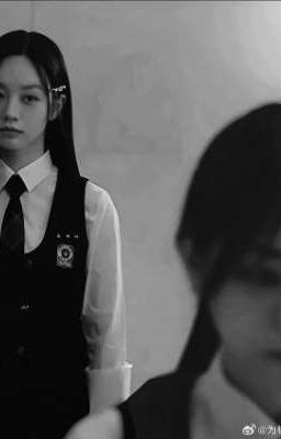 seulgi x jaeyi | nhìn áo em mất nút