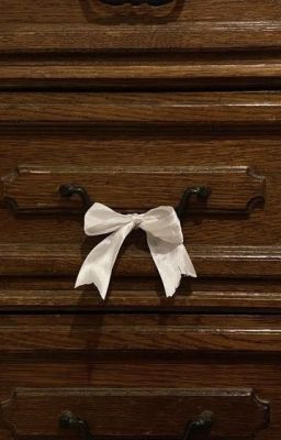 Tiệm Cà Phê Trong Góc Phố Nhỏ