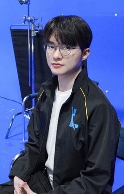 Tuyển thủ Faker.... anh thích tôi à?