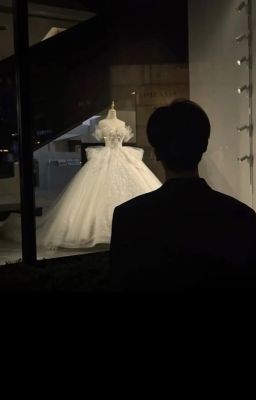 Váy cưới trắng