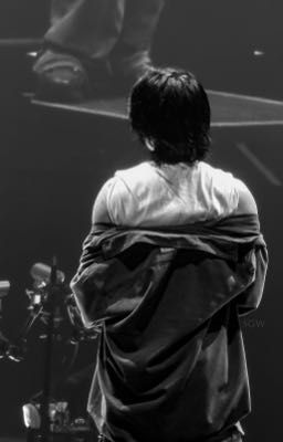 Yoongi | Gương Vỡ, Trăng Lành 